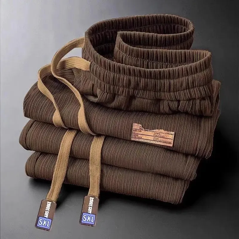 กางเกงลำลองผ้าไหมน้ำแข็งบางเฉียบสำหรับผู้ชาย กางเกงขายาวทรงตรงหลวมสบายสำหรับฤดูร้อน เหมาะสำหรับทำงาน ผลิตจากเส้นใยโพลีเอสเตอร์