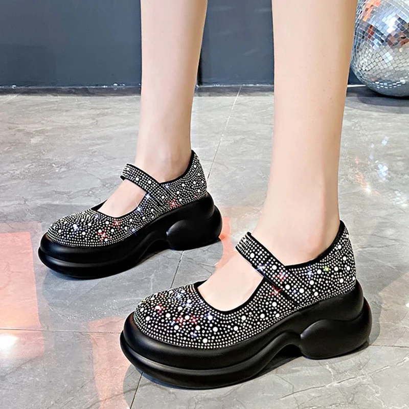 2024 Summer New Casual Versatile Thick Bottom Water Diamond Sandals Explosive Velcro Mary Jane Women's Shoes Beach sandals