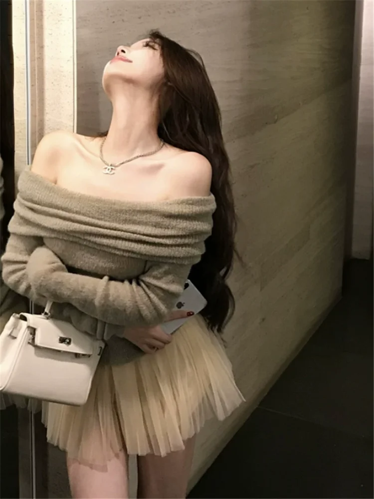New Spring Fashion Women 2 Piece Sets Slash Neck Sexy Knitted Sweater Top&Mesh Mini Skirt Chic Girl Two Pieces Dress Suits