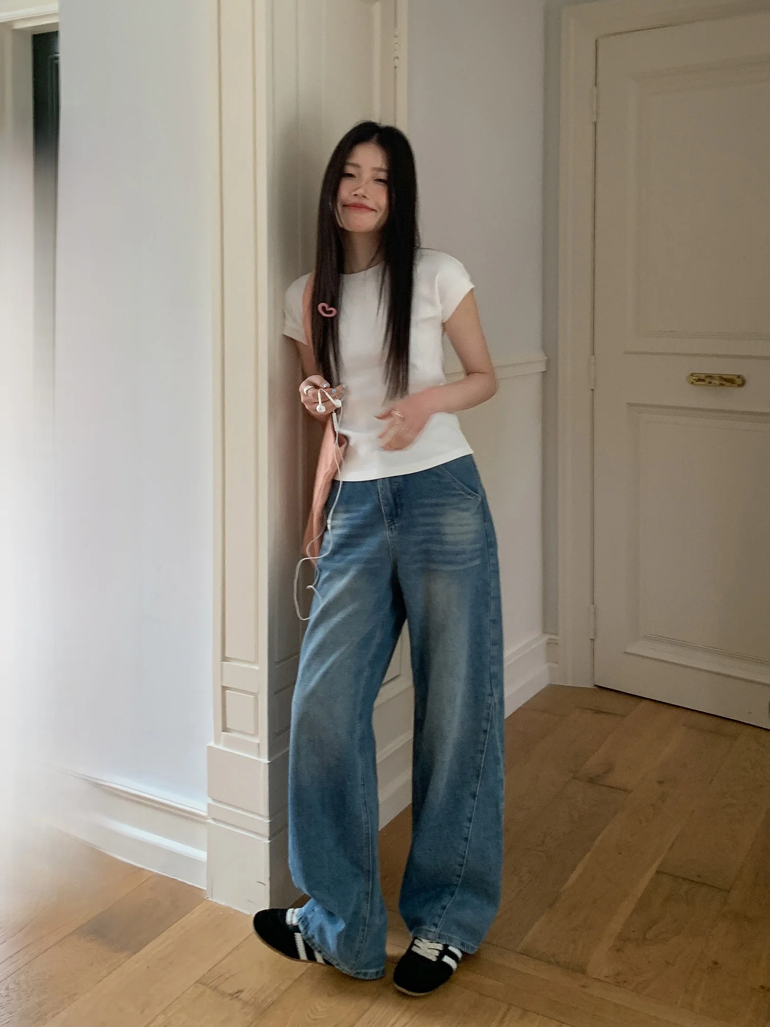 

Женские летние джинсы с высокой талией и широкими штанинами, синие, прямые, в стиле ретро, красивые, длинные брюки, смешанный бренд, с эффектом потертости