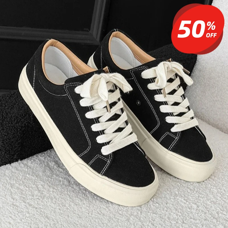 

Мужские повседневные спортивные туфли 2026 года: новая модель, низкие, с круглым носком, на шнуровке, высококачественные, мягкие, легкие, весна-осень, с цветными вставками