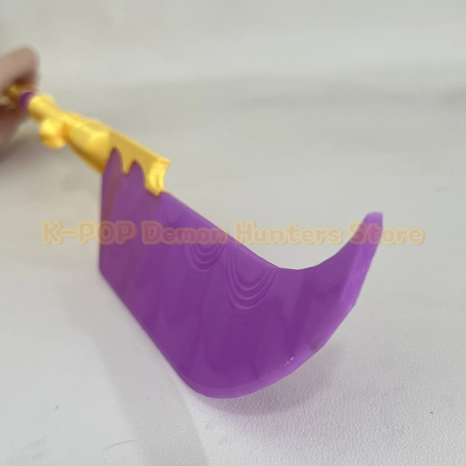 KPop の悪魔ハンター ミラ コスプレ ロングソード小道具 大人用ファンタジア変装ナイフ小道具 ハロウィン カーニバル コスチューム アクセサリー