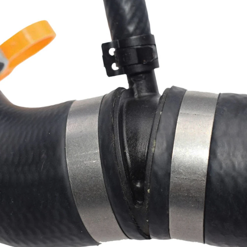 

LR045237 LR049989 Замена шланга охлаждающей жидкости для Land Rover LR4 2013, Range Rover 2012, Range Rover Sport 2013