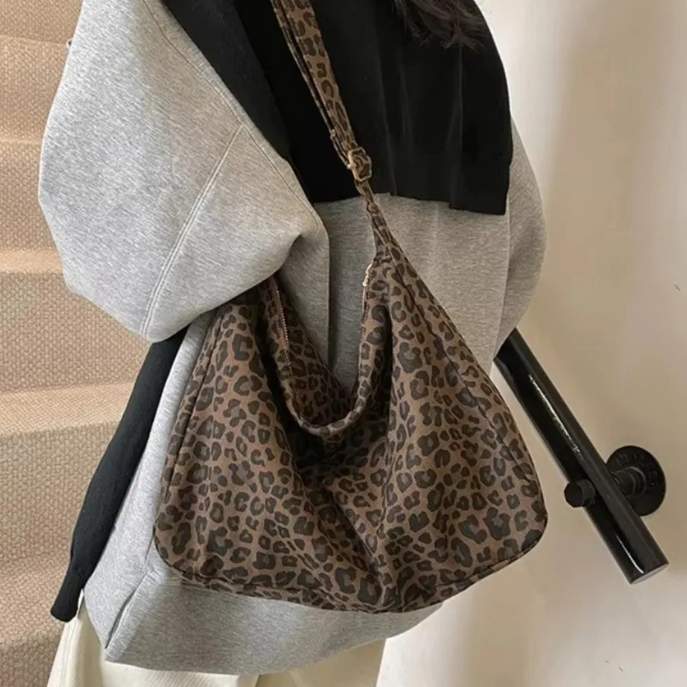Trendige Weiche Textil-Damenhandtasche Große Kapazität Verstellbarer Riemen Leopardenmuster Tasche Shopper Handtasche