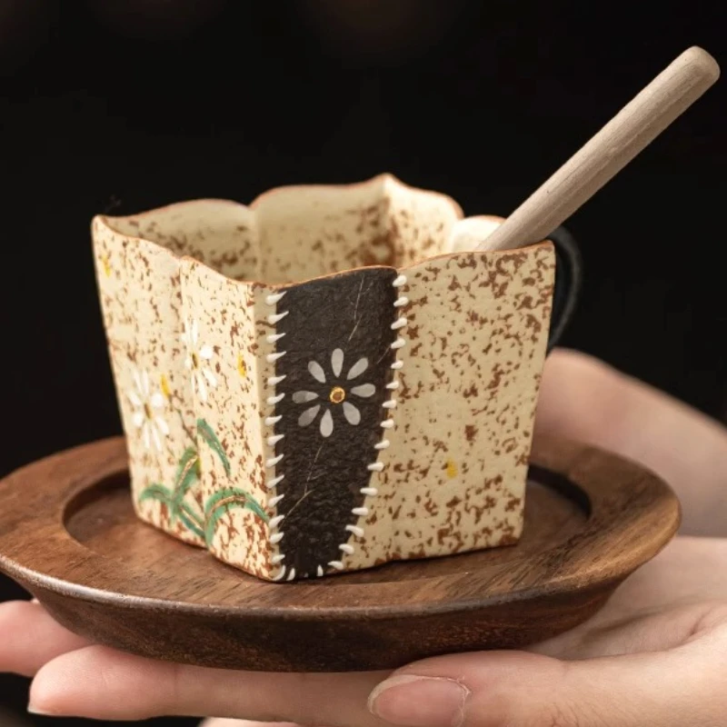 

Викторианская керамика Чашки для кофейных наборов Чашка Sierra и блюдце Киска Керамика Кофе эспрессо в единицах Bonn Китай Клубника Молоко