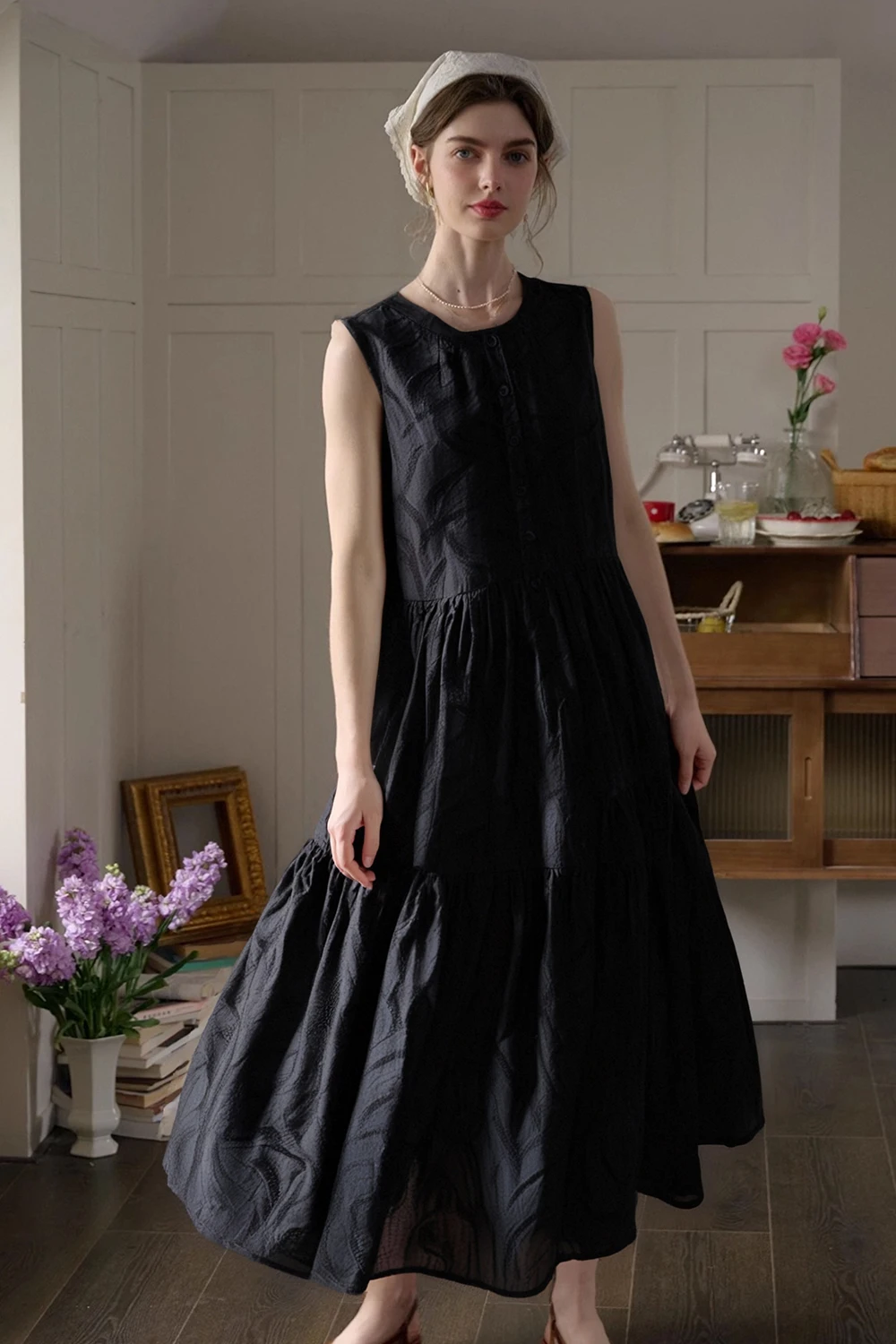 

VIMLY Women's Commuting Loose Long Pleated Dress2025Summer Simple Casual Sleeveless Jacquard Elegant Evening Party A-Line Dress