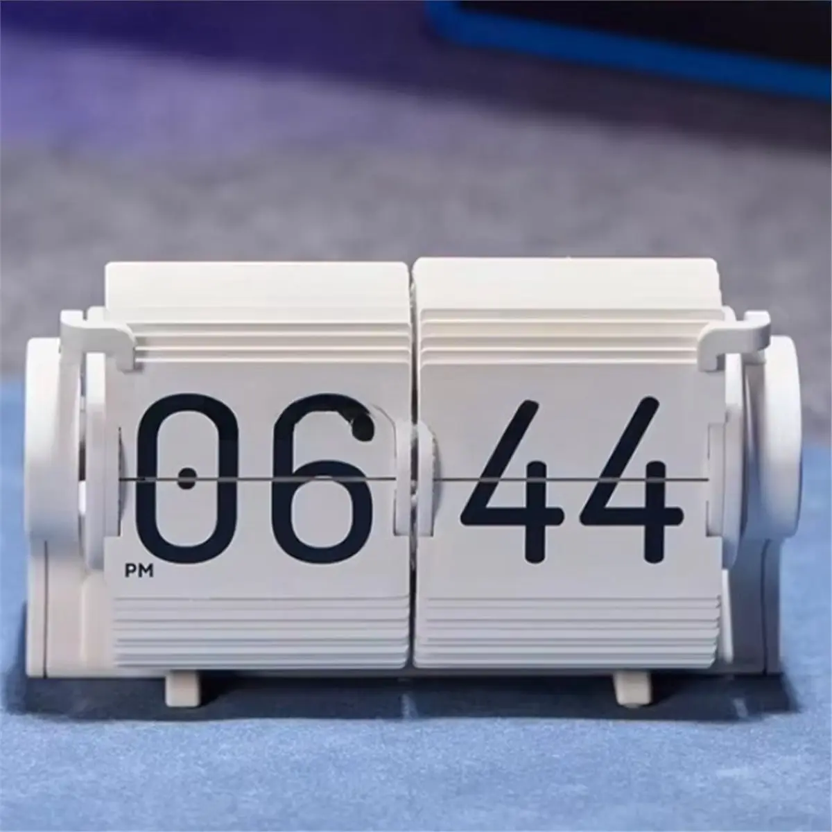 Vintage Flip Clock Smart Mechanical Desk Calendar with Automatic Date & Alarm,Page Turning Clock for Home Decor White