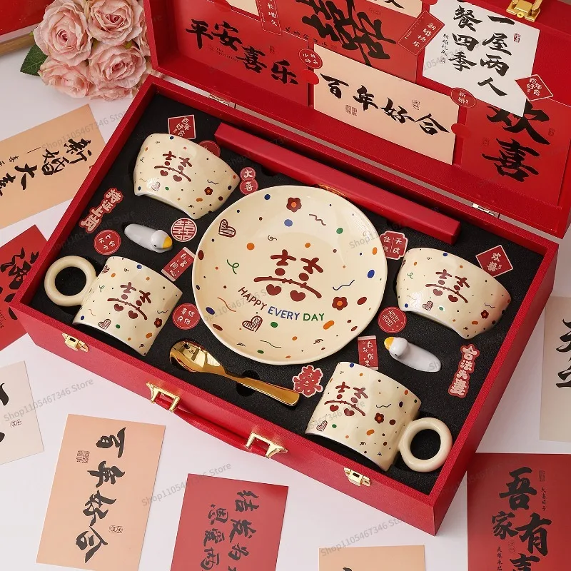 For Wedding Gifts for Newlyweds and Brides, Wedding Engagement Gifts for Girlfriends and Sisters, Practical Tableware