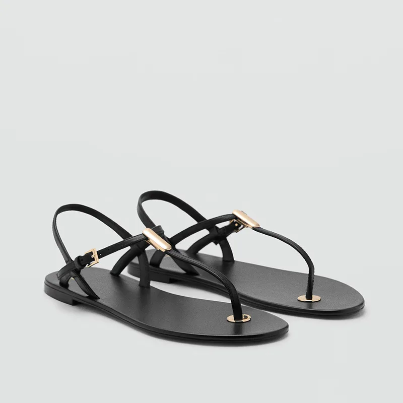 2026 Women's Luxury Black Clip-Toe Gladiator Sandals Flip-Flop Sandals Women's Metal Buckle Flat Beach Shoes Casual Footwear view 2