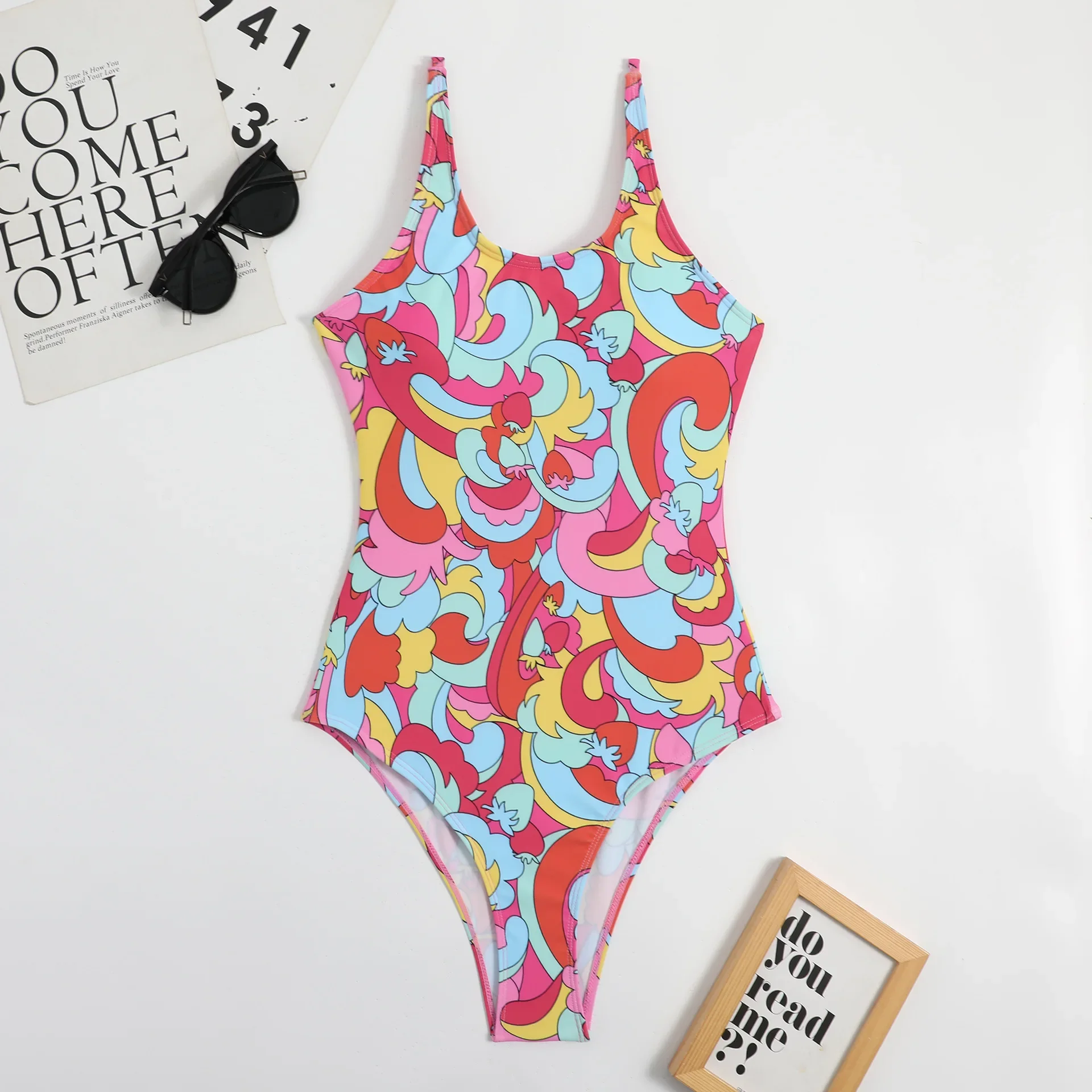 2025 New One Piece Swimsuit Women Swimwear Monokini Thong Bodysuit Floral Print Bathing Suit Backless Padded Beach Wear Summer