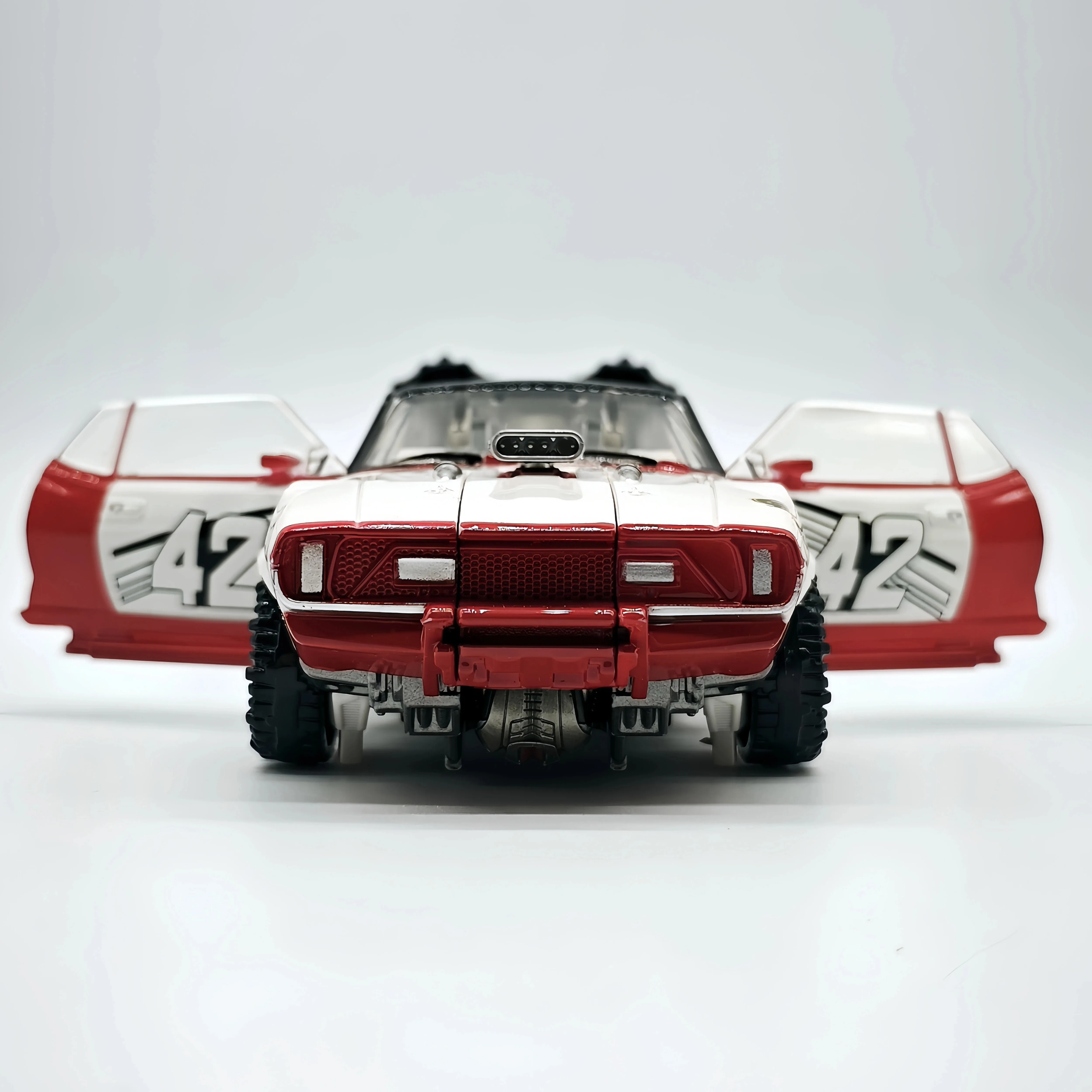 Trasformazione BAIWEI TW1033B TW-1033B Dropkick KO Versione bianca SS46 OVERSIZE Action Figure Model Collection Toy Gift