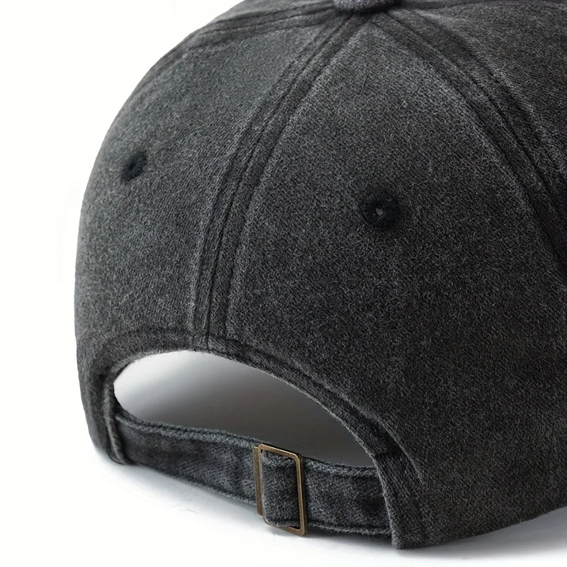 레오파드 프린트의 다섯개 별 디자인을 갖춘 남성과 여성을 위한 세련되고 다재다능한 야구 모자입니다. 클래식입니다