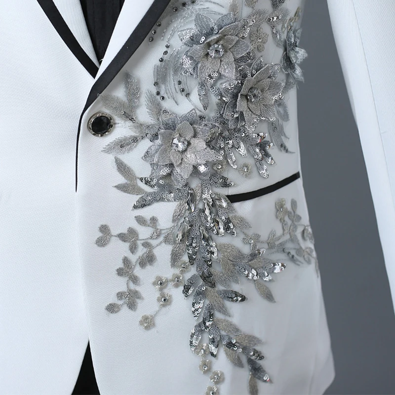 Mens White Floral Sequin 2 Pieces Suits (Jackets+Pants) Slim Fit One Button Wedding Groom Tuxedo Suit Male Costume