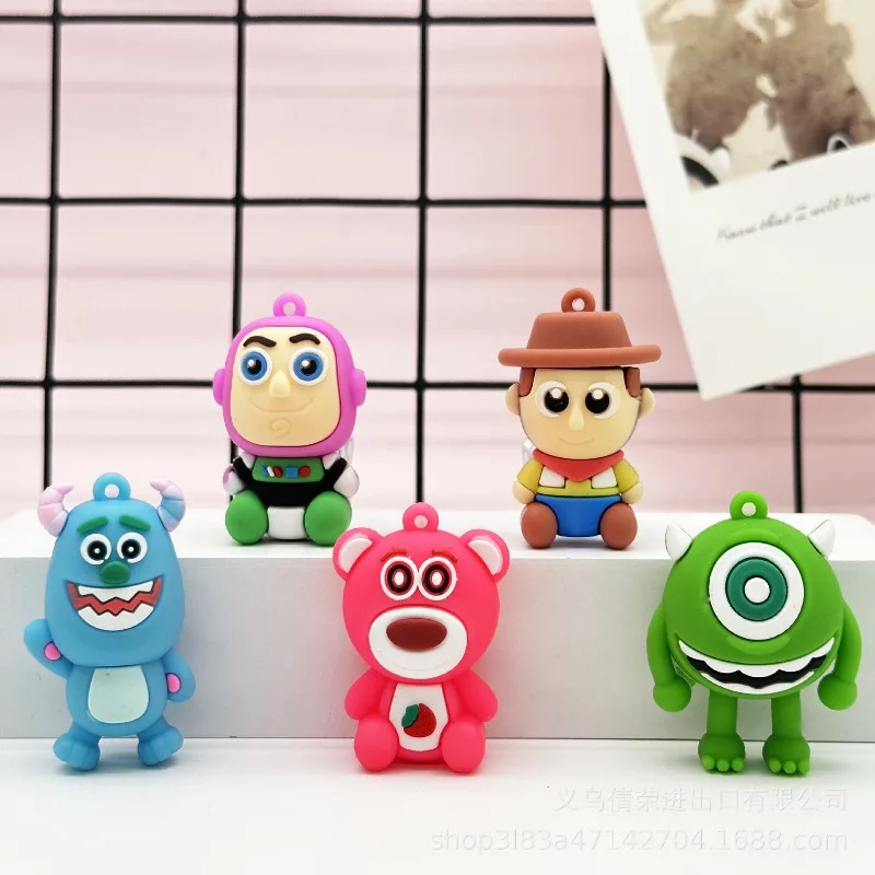 Cartoon Toy Story Portachiavi Ciondolo Gomma morbida Orso fragola Occhi grandi Ragazzo Scatola cieca Ornamento