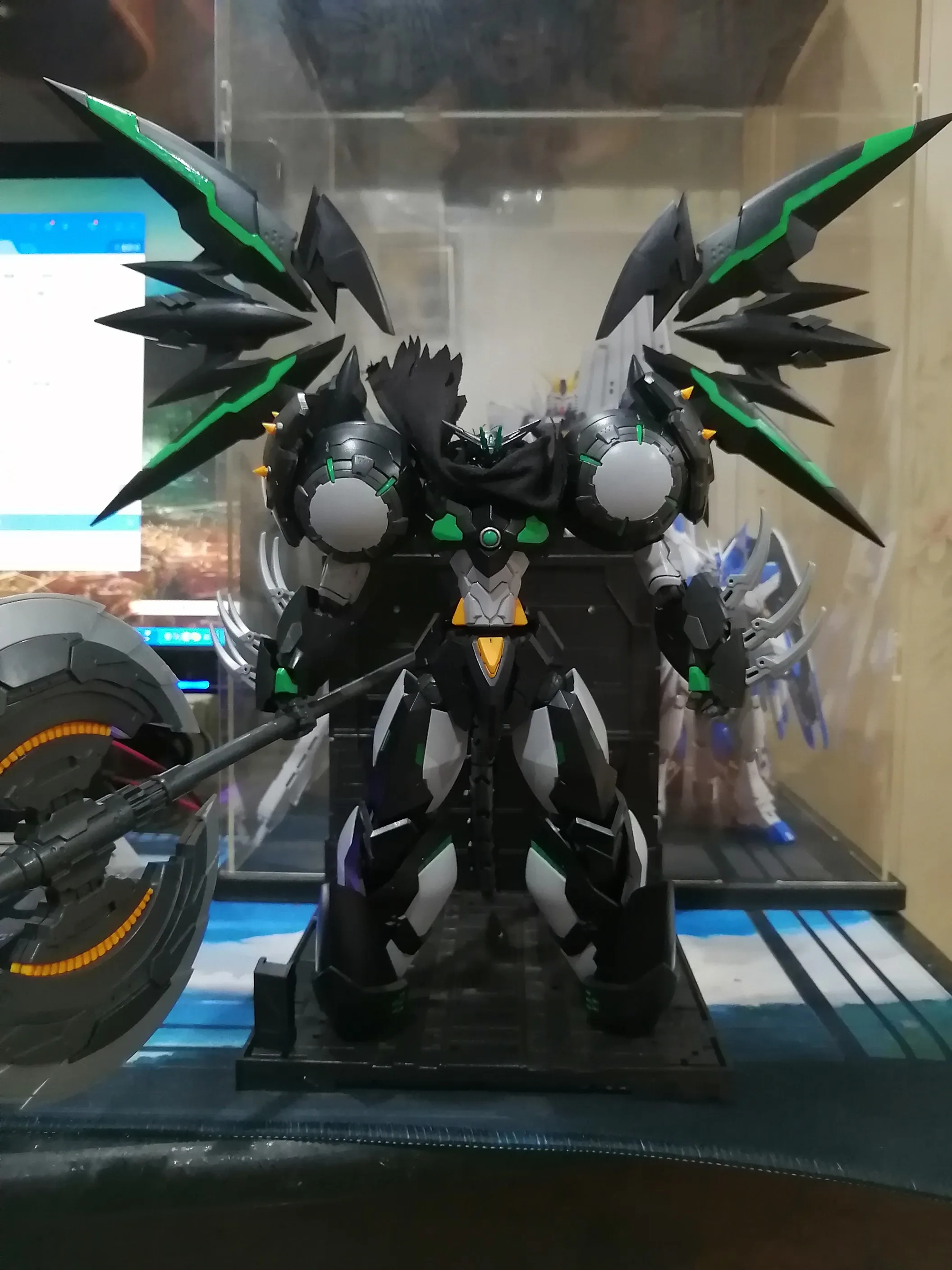 Imagem -04 - Estoque Mjh Sentinel Getter Preto Modelo mg 100 Getter Imperador Figura de Ação Robot Brinquedos com Box Kit Cabo Arma Cauda Novo em