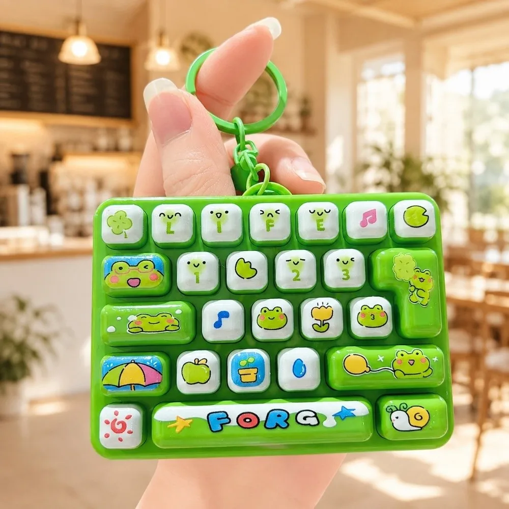 Funny Cartoon 26 Keys Keyboard Keychain Animals Mini Keyboard Clicker Keychain Creative Relaxed Sensory Clicker Bag Ornaments