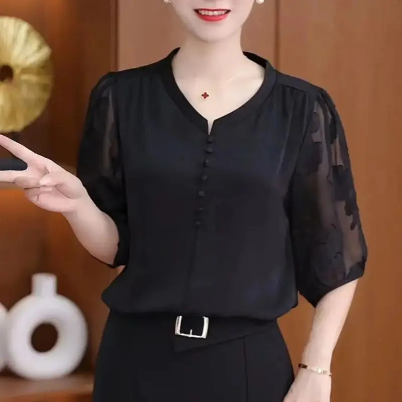 Camisa monocromática com decote em v com retalhos para mulheres, blusa elegante solta de meia manga, moda coreana, temperamento verão