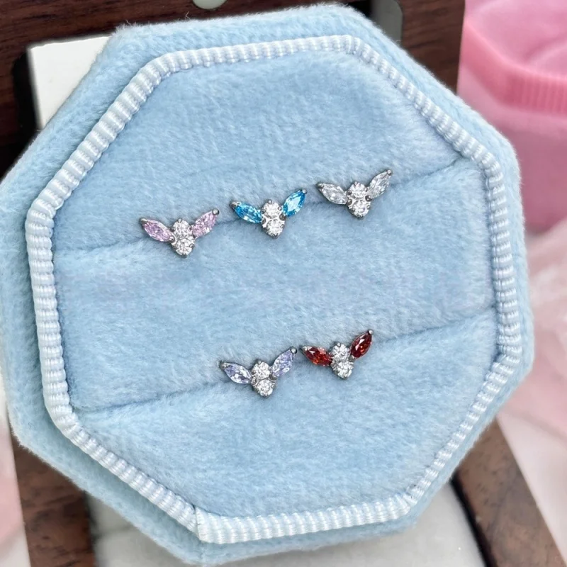 

16G G23 Titanium Piercing Inlaid Zircon Wings Lip Studs Tragus Helix Cartilage Flat Back Earrings Labret Jewelry