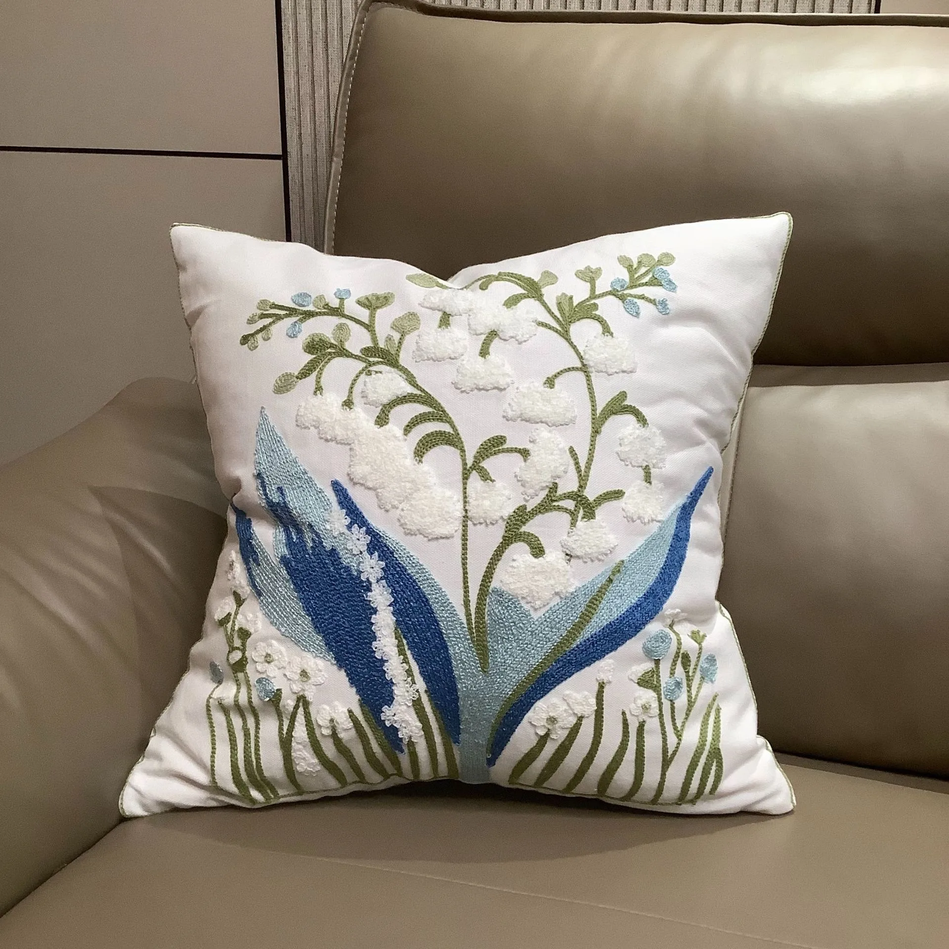 

Peach Skin Lily Of The Valley Cushion Cover 2D Print Floral Pillowcase For Sofa Couch Decorative Throw Pillow Case Home Decor