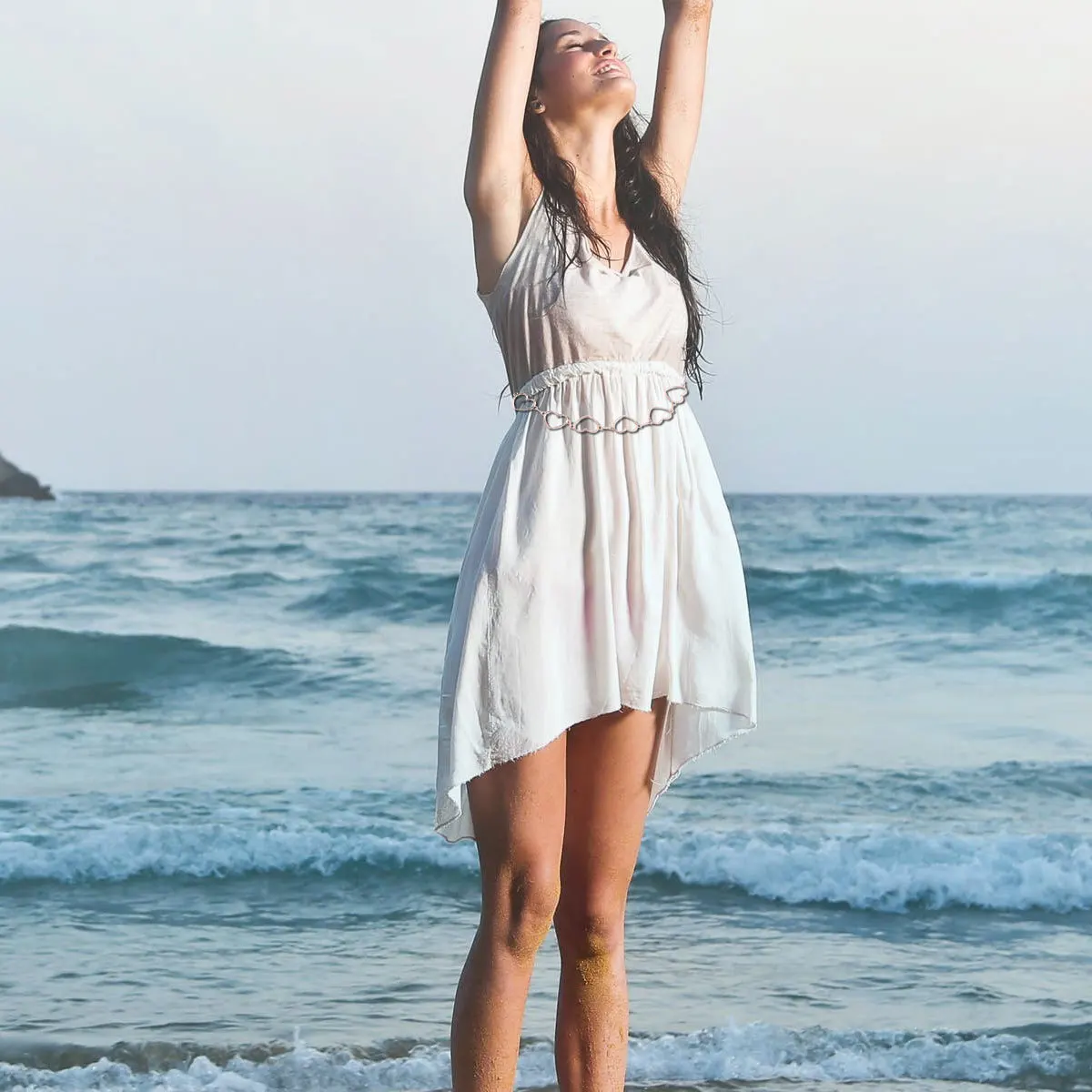 

2Pcs Fashionable Metal Waist Chain Hearted Shaped Lightweight Jewelry for Women Girls Golden Silver Occasions Gift