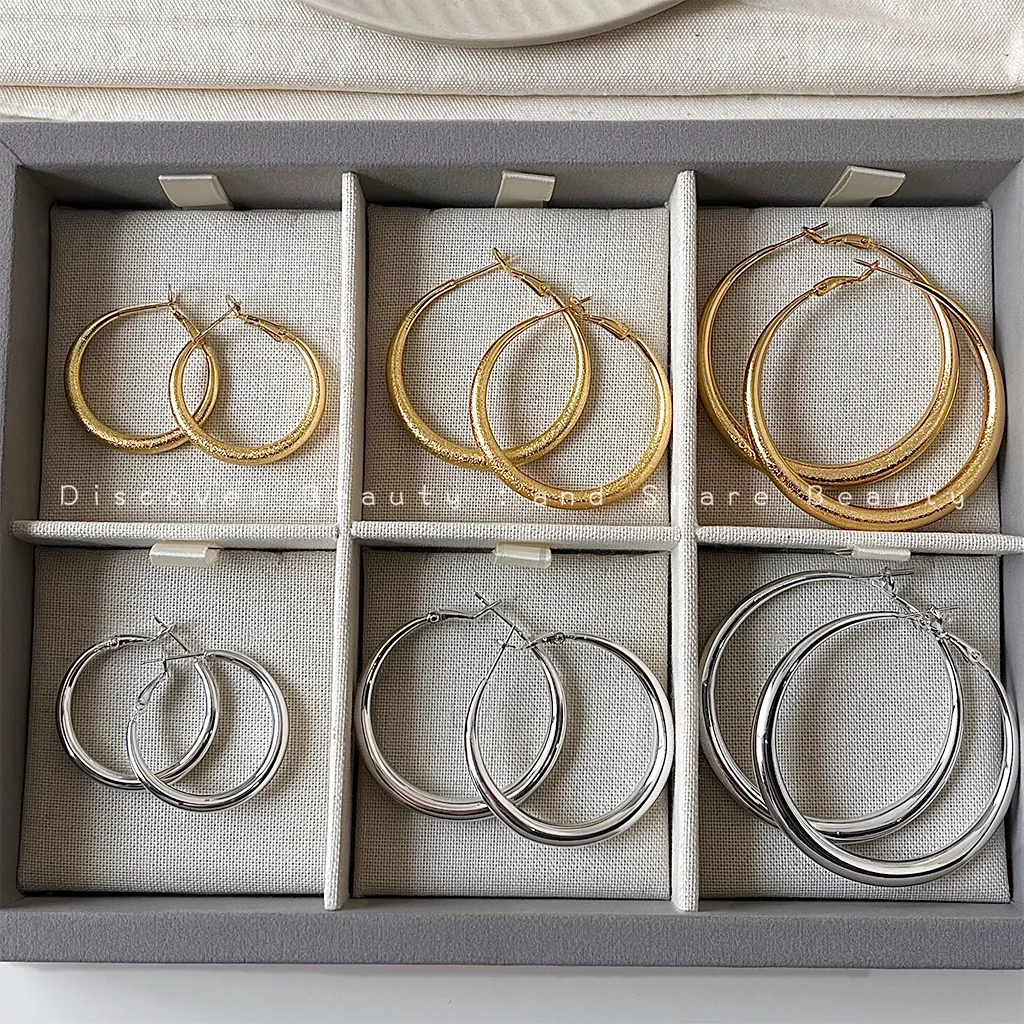 

Серьги-кольца DIY: минималистичные, универсальные, в стиле Cold Wind, для женщин, с индивидуальным характером, в форме большого круга, простые, элегантные.