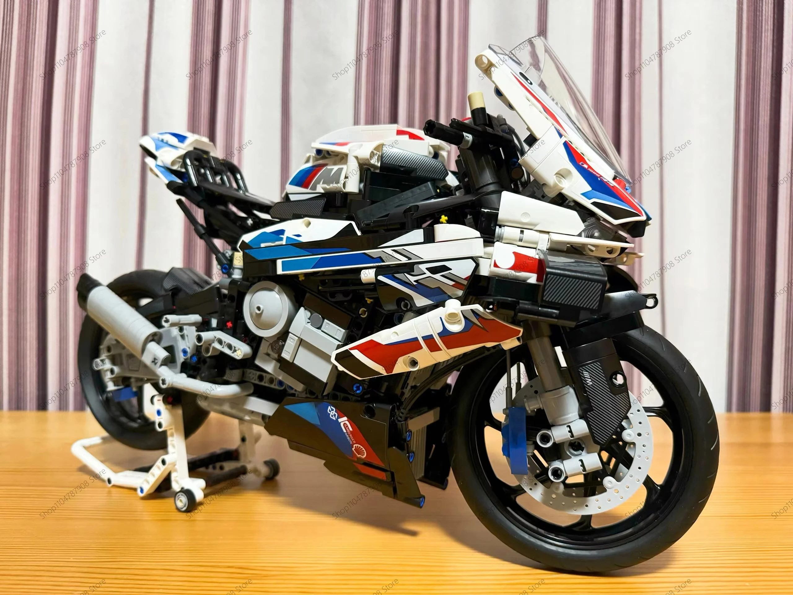 

2026 Новая технология механического мотоцикла 42130 модель строительного блока сборка игрушка Рождественский подарок 1920 шт.