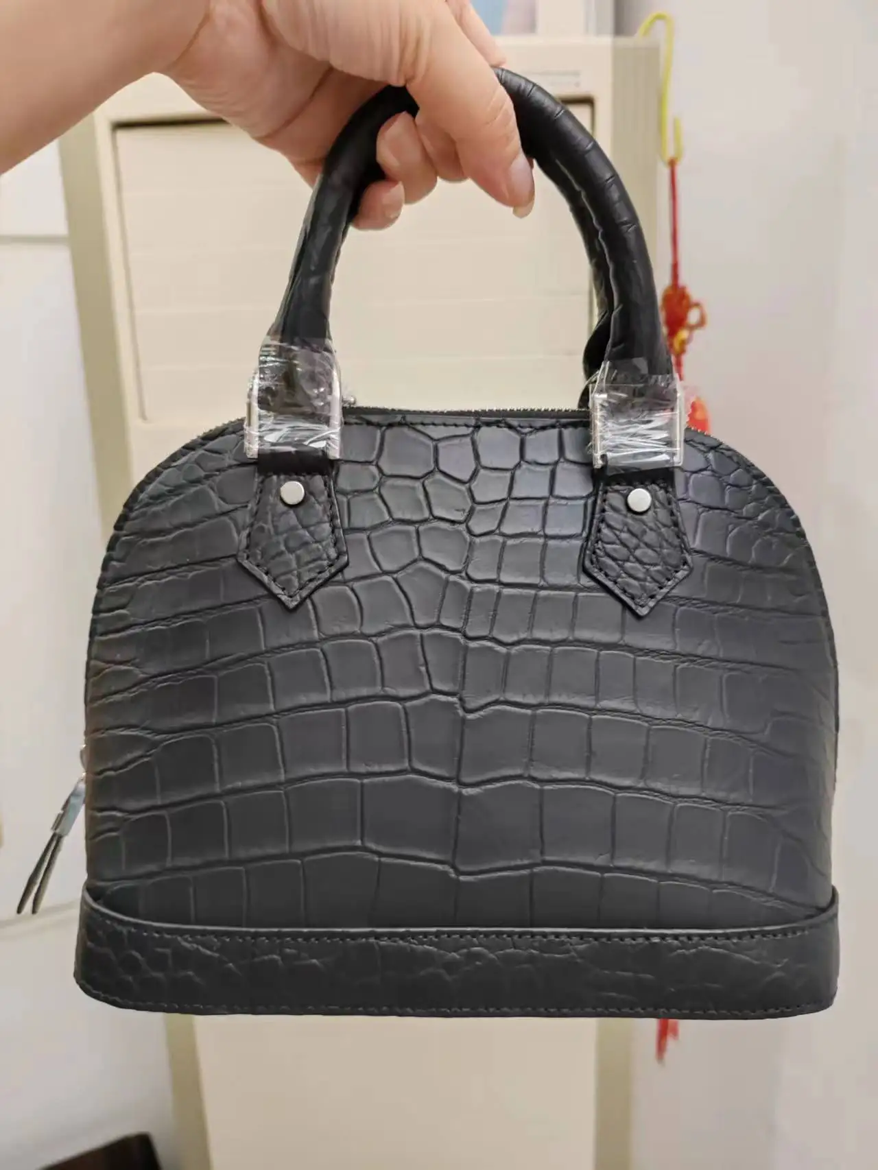 

2023 New Luxury Crocodile Skin Lady's Handbag Fashion Genuine Leather Women Bag Large Capacity Shell Bag 45