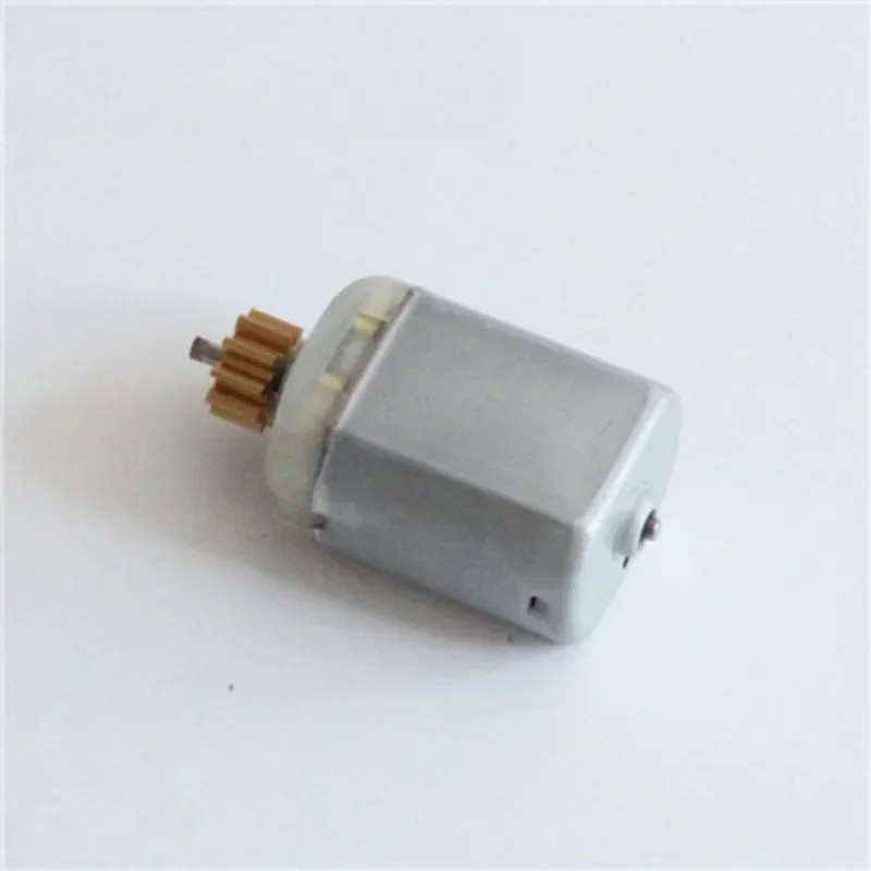 Car Parts DC Motor for VOLVO V50 V60 V70 XC60 XC70 XC90 C30 CCW 850 Fuel Door Lock Actuator Tank Cap Locking  30612856