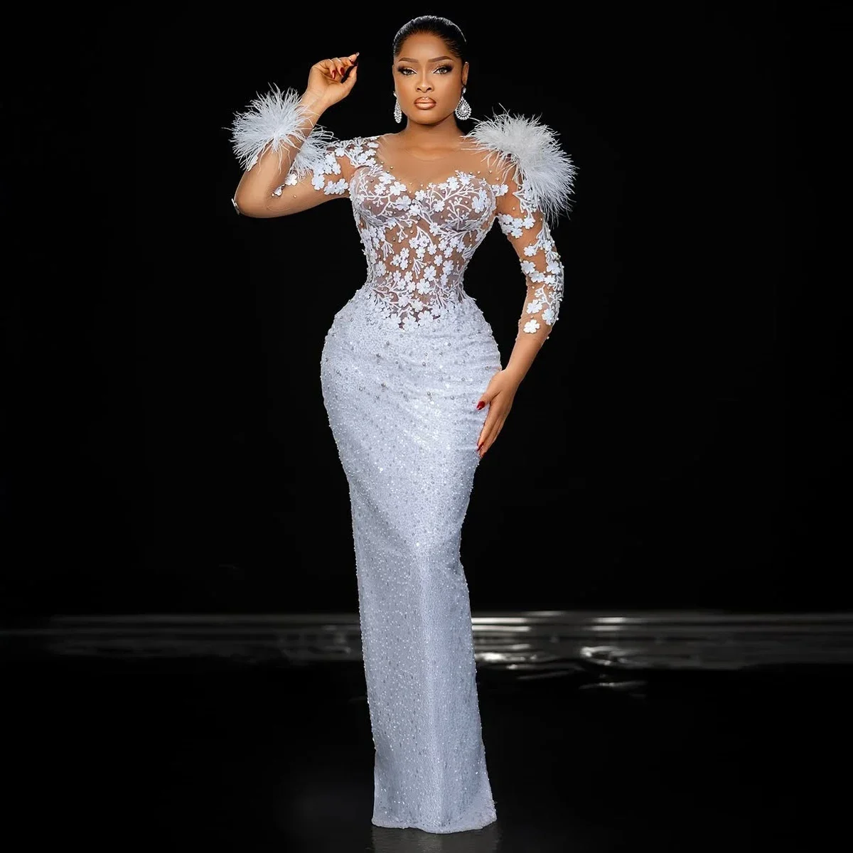 Meerjungfrauen-Weißes Luxus-Feder-Spitzen-Perlen-Abendkleid Sexy Transparenter Ausschnitt Afrikanisches Damen-Partykleid Maßanfertigung 2026