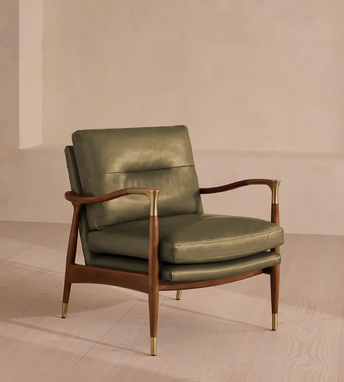 Simple Style Solid Wood Armrests Leather Seats Living Room Chairs Lounge Chairs Sofa Chairs