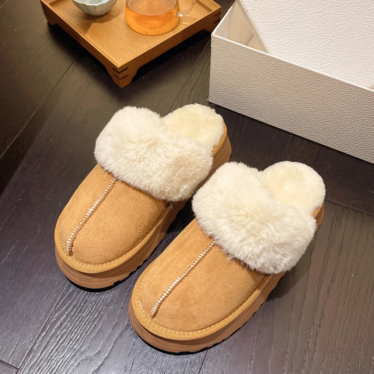 Snow Boots Fur Fur Slippers Female Wearing 2024 New Baotou Flat Half Drag Thick Sole Cotton Shoes Women Boots