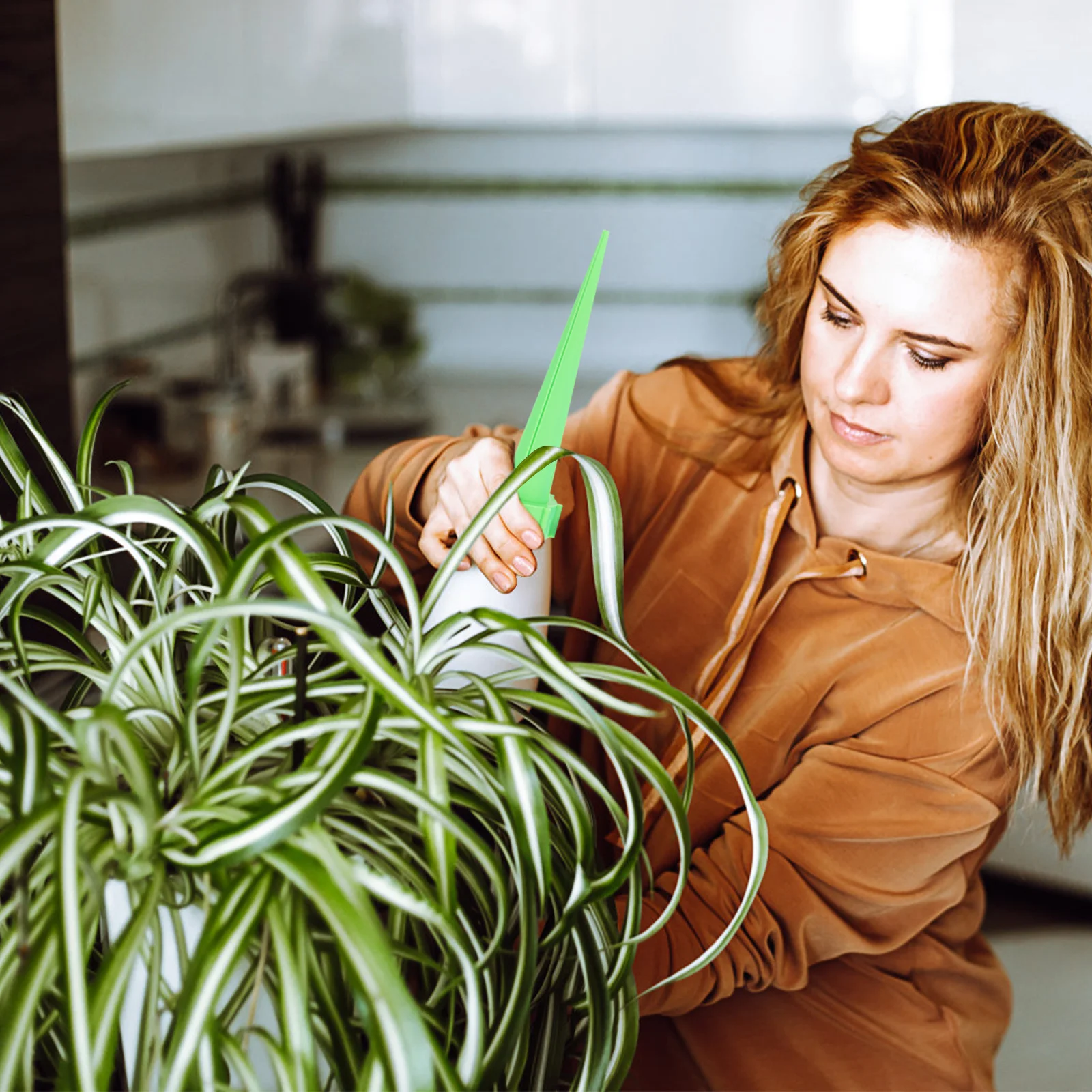 

16Pcs Automatic Plant Device Self Drip Irrigation System Garden Water Feeder Auto Dropper for Home Plant Care