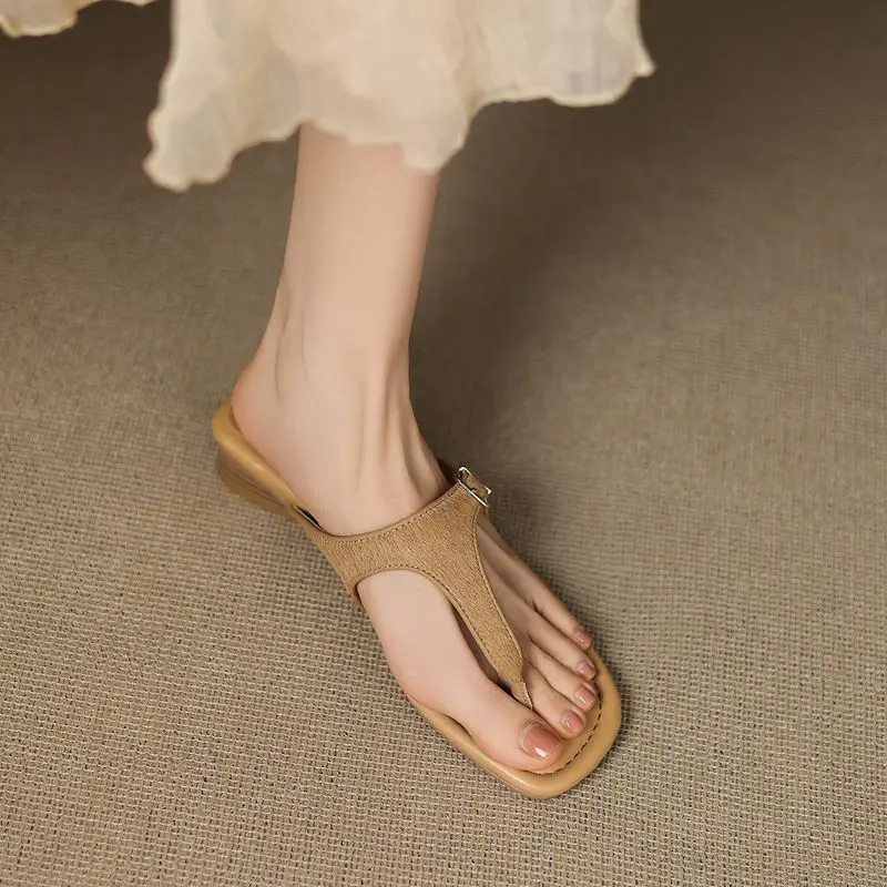 Girseaby Genuine Sheepskin Ladies Sandals Open Toe Flat Slide-ons Belt Fastener Metallic Accent Soft Leisure Outdoor Slide-ons