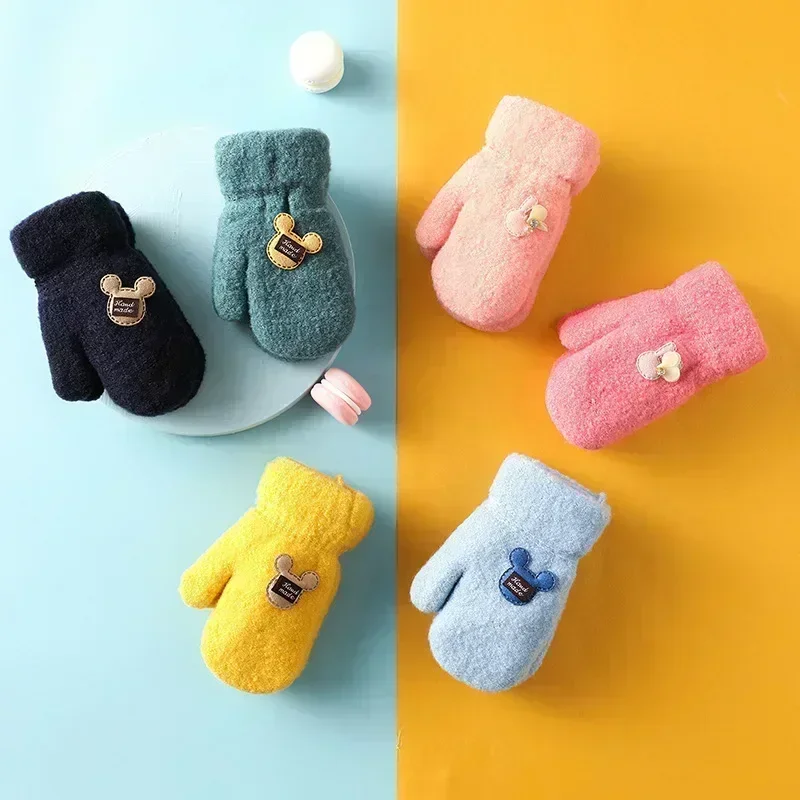 Manoplas coreanas para bebés de 1 a 6 años, guantes de invierno para niños recién nacidos, guantes gruesos de felpa de Mohair para niños y niñas, venta al por mayor