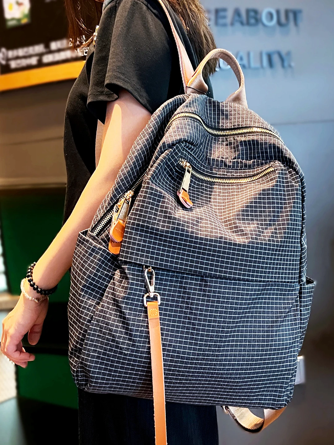 lightweight-women's-backpack-2026-new-multi-layered-plaid-cloth-waterproof-outdoor-travel-bag-versatile-high-end-sensation