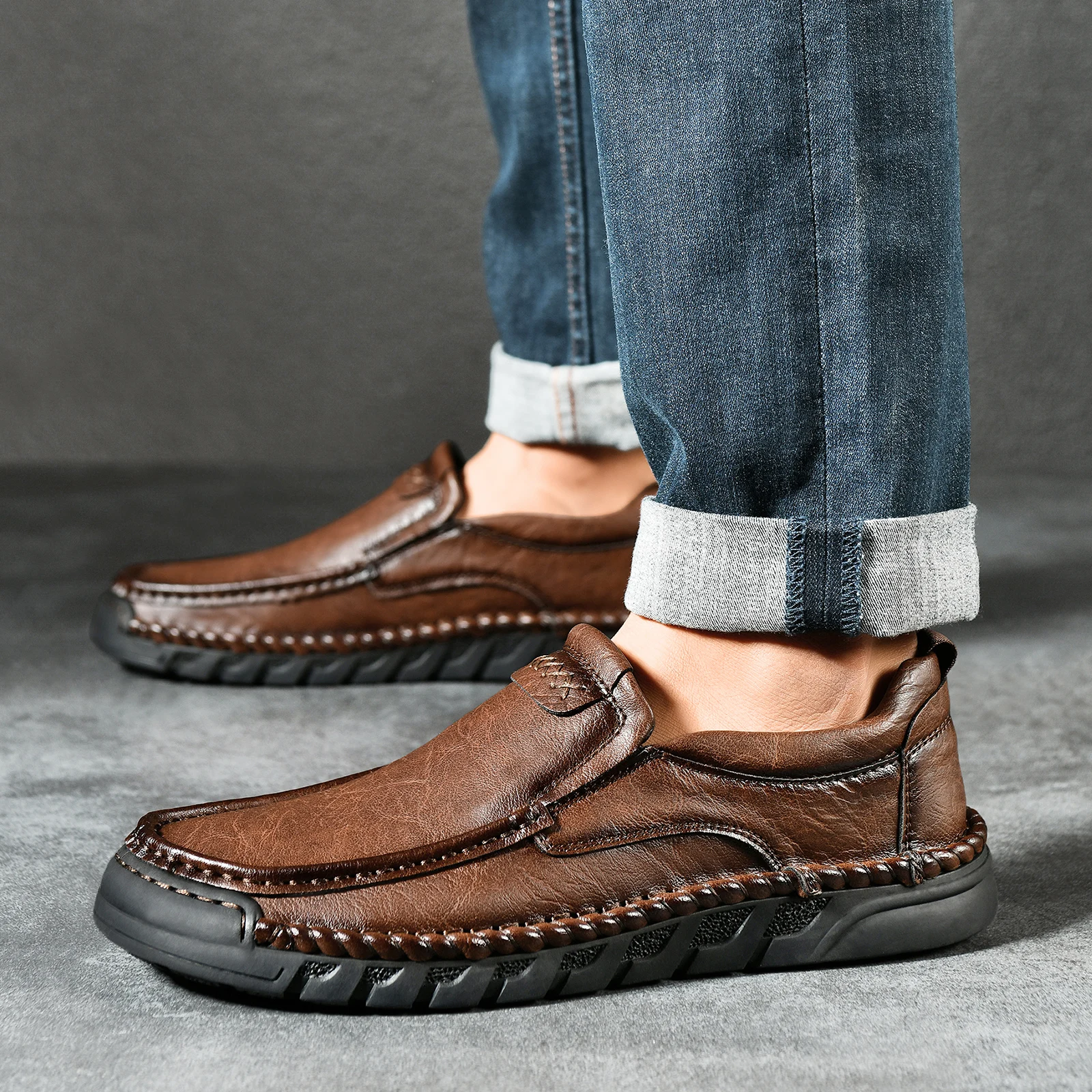 Handmade Men's Split Leather Casual Shoes Men's Sewing Diriving Shoes Hot Sale Male Fashion Moccasins Tooling Shoes Plus Size