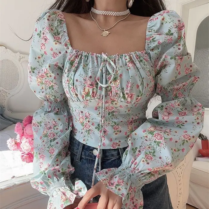 

Women's Autumn New Retro Square Neck Lantern Sleeve Drawstring Lace-up Holiday Floral Shirt