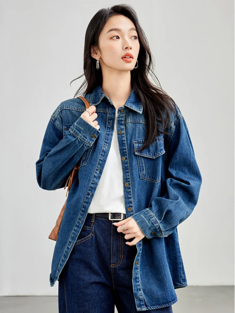 Retro Blue Shirt Denim Shirt for Women Autumn 2024 New Niche Design Shirts Long Sleeved Solid Single Breasted Jean Jacket