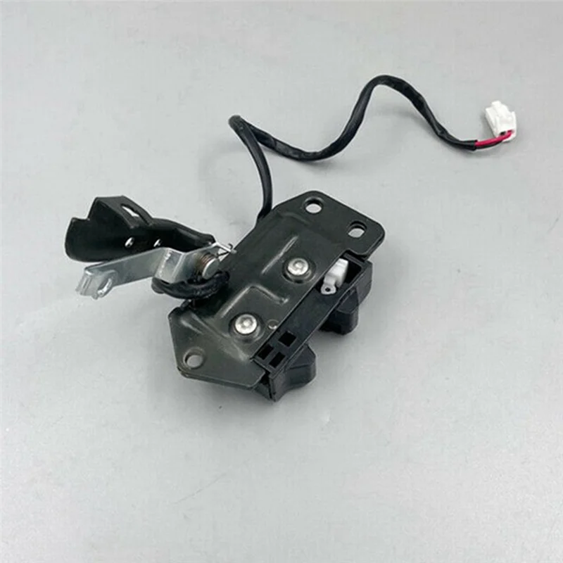 

Car Tailgate Lock Car Accessories For Toyota Hiace Back Door Latch For Toyota Hiace 69350-26120