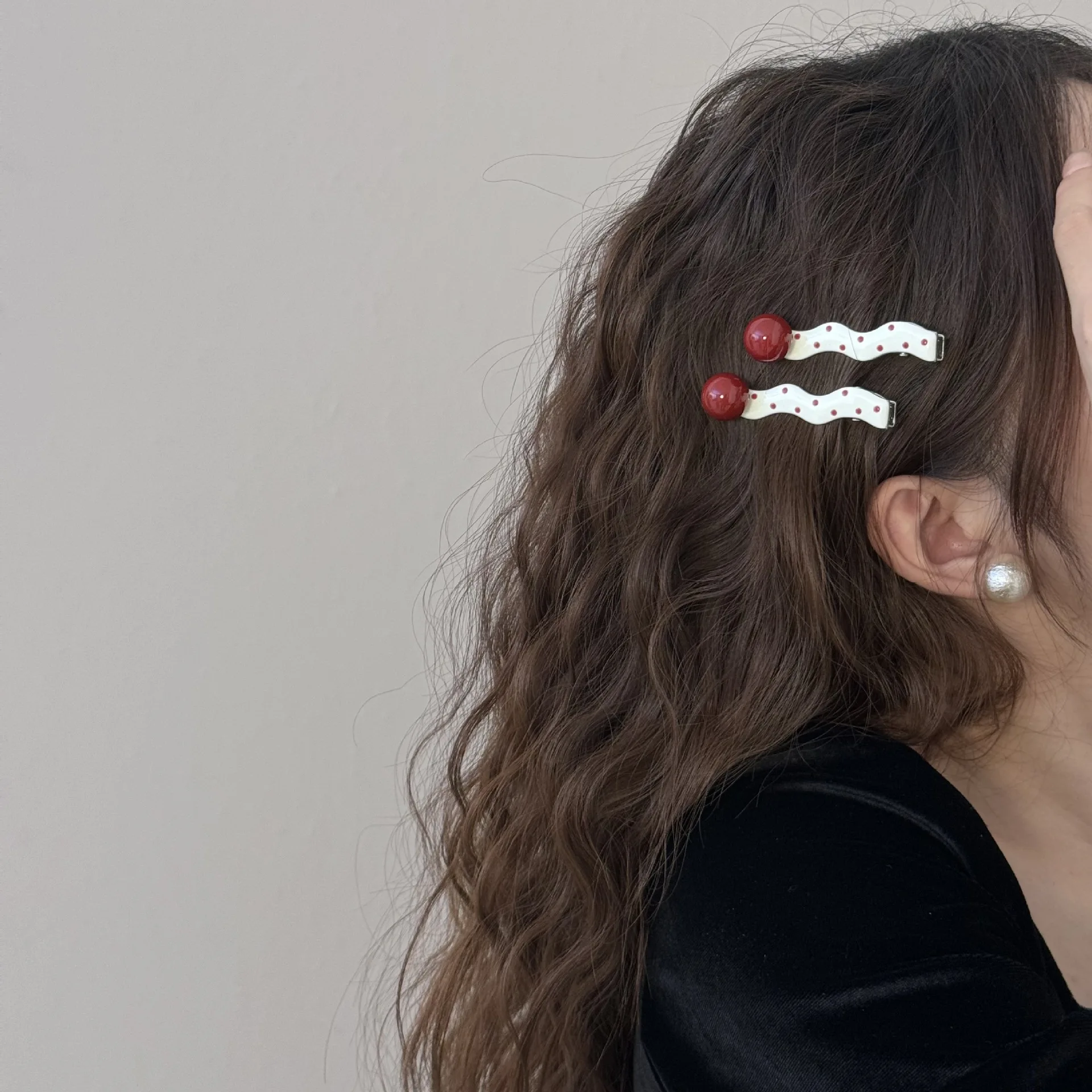 الأحمر البولكا نقطة مقاطع الشعر 2 قطعة مقاطع التمساح اللؤلؤ الحلو اشراق المشابك الفرنسية للفتيات لون البشرة الاغراء اكسسوارات #2