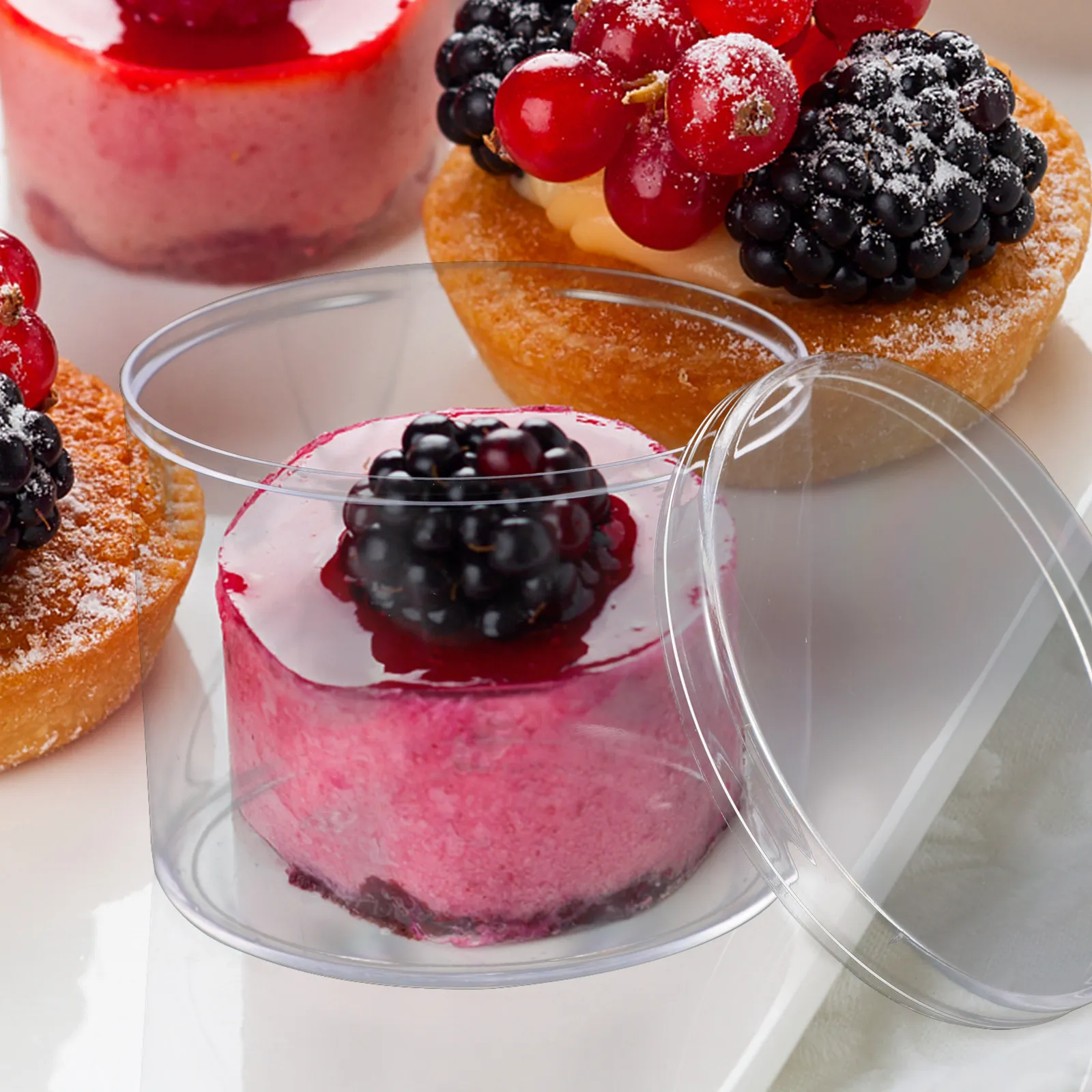 

10pcs 200ml Dessert Cups Mousse Cake Ice Cream Pudding Containers Round Lids Safe Odorless Kitchen Bar Supplies