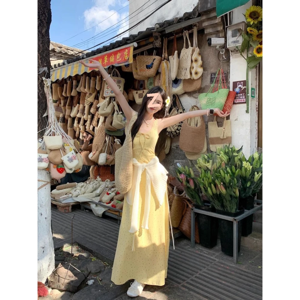 Yellow floral camisole dress sleeveless vest dress French sweet style waist cinched A-line long dress Elegant Sleeveless Long Dr