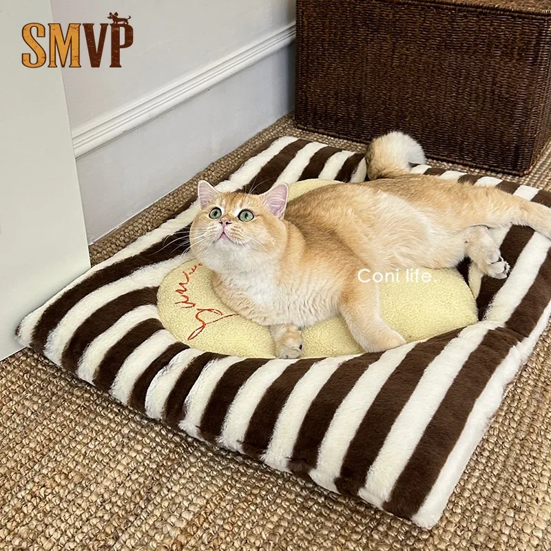 Striped Plush Pet Sleeping Mat Heart Embroidered Cat Bed Pad Thick Warm Fleece Washable Cushion for Kitten Puppy Indoor Use