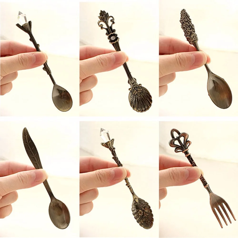 6Pcs Mini Royal Style Spoons Forks Vintage Metal Carved Coffee Fruit Dessert Cutlery Fork Tea Ice Cream Spoon Kitchen Flatware