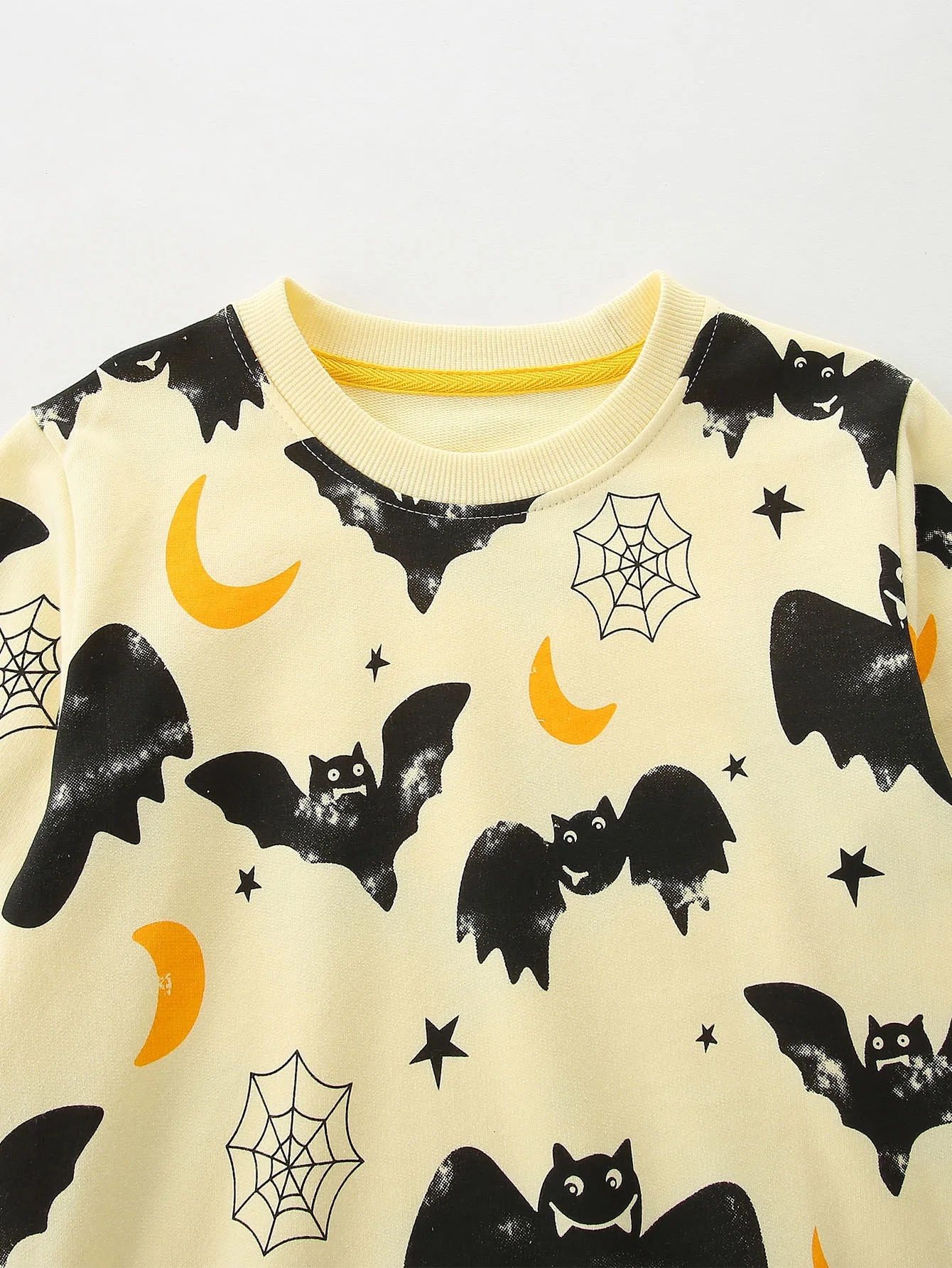 TUONXYE Jungen Baumwoll-Sweatshirt mit Halloween-Kürbis- und Fledermaus-Motiv, Rundhalsausschnitt, lange Ärmel, Pullover, lässige Herbstoberteile für Kinder, Herbstkleidung. – Detail 4