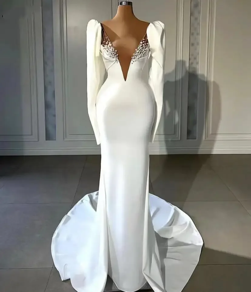 맞춤형 섹시 비즈 V넥 머메이드 웨딩드레스 채플 트레인 긴 소매 새틴 로브 드 마리에 브라이덜 가운