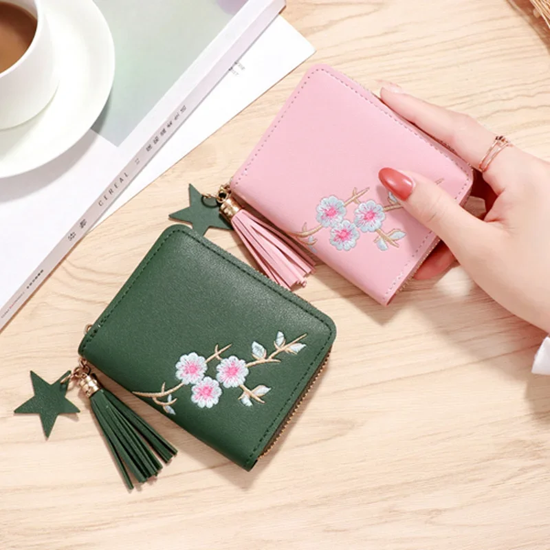 Cartera de estilo coreano con flores para mujer, monedero corto con cremallera, borla pequeña, corazón, Mini monedero, bolso de mano femenino,