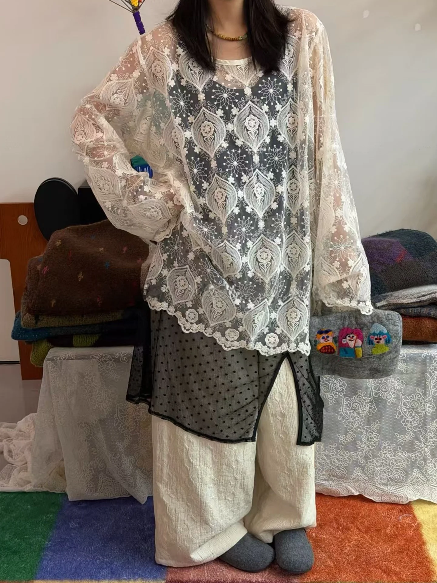 

Ретро-топ с кружевным принтом для ранней весны, тонкий, белый, с длинным рукавом, круглым вырезом, больших размеров, женская модная базовая кофта