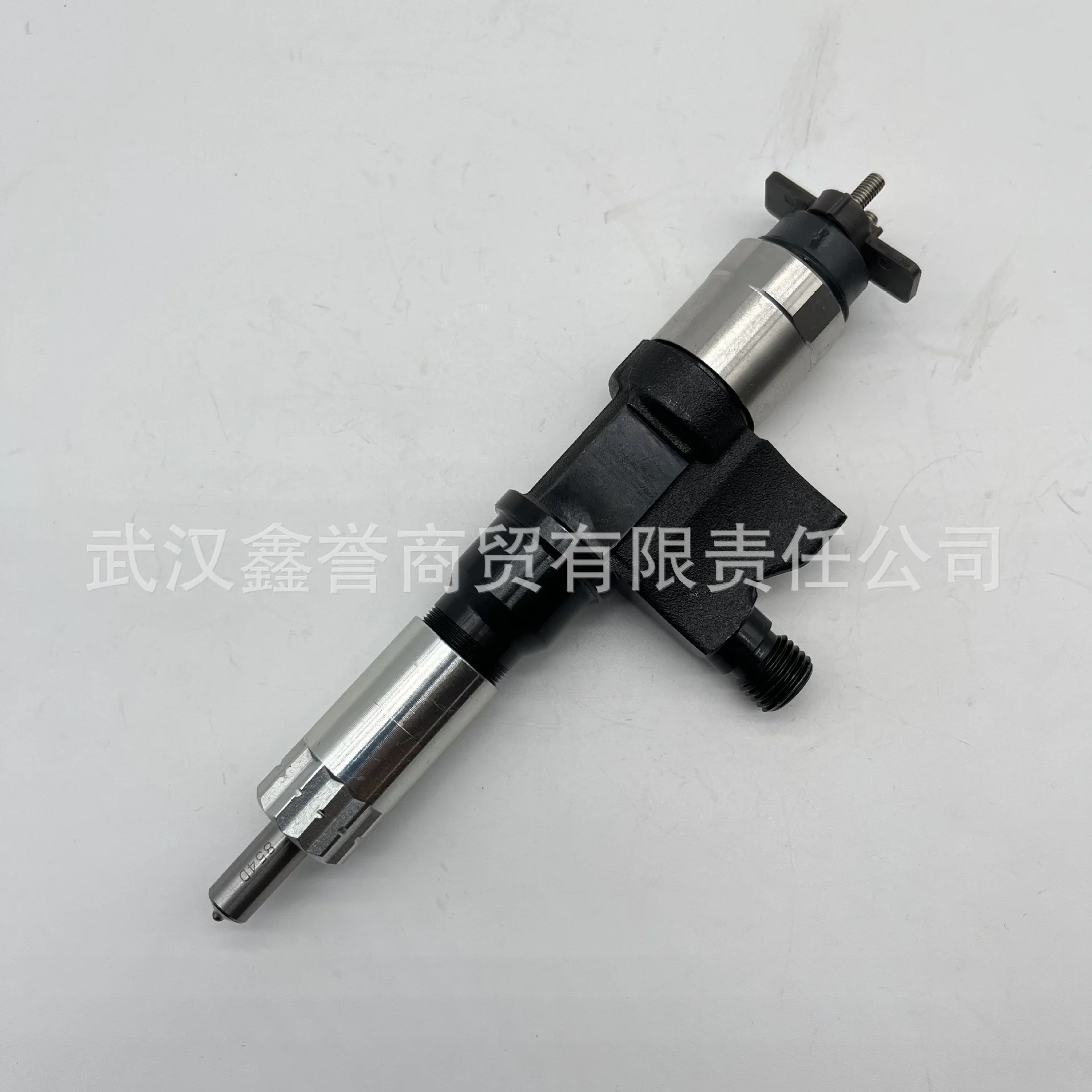 095000-5500 8-97367552-5 Denso Injector Assembly Is Suitable For Diesel Engines