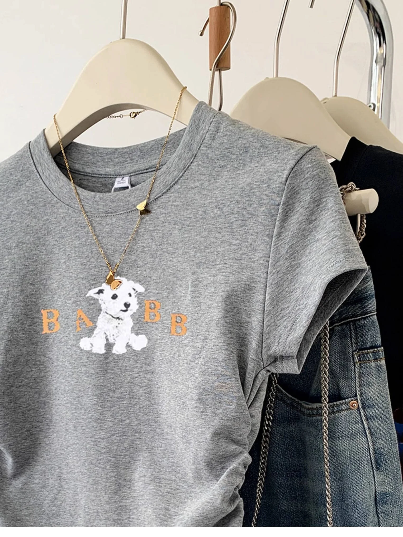 Camiseta Feminina de Verão com Estampa de Cachorro, Ajuste Slim, Cintura Ajustada, Estilo Fashion, Top Fresco